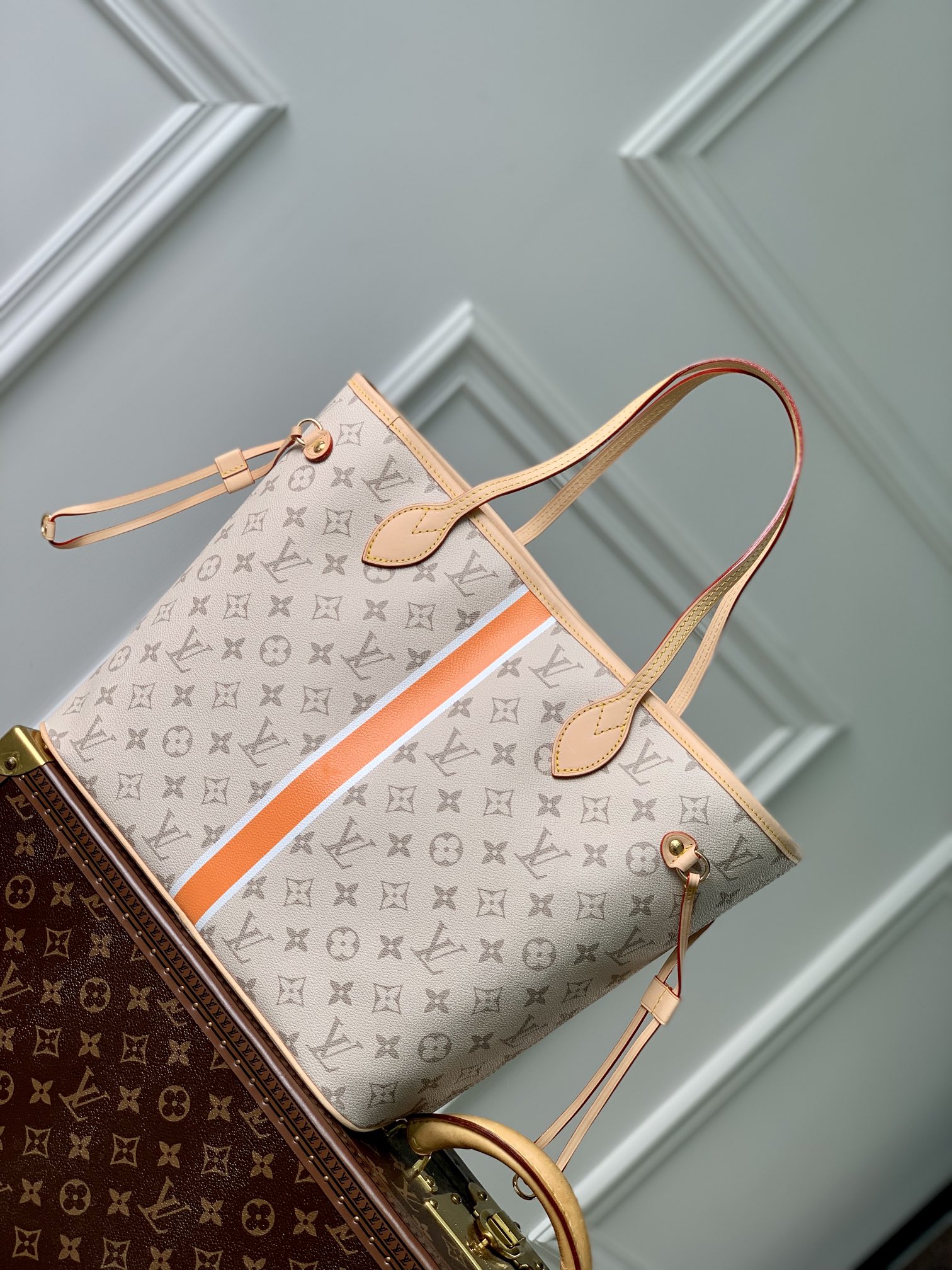 LV Shopping Bags